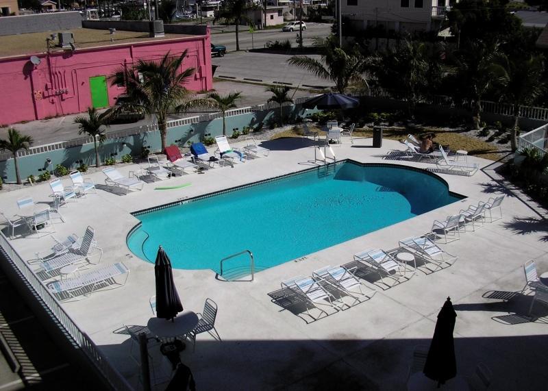 Barefoot Beach Club St. Pete Beach Εξωτερικό φωτογραφία