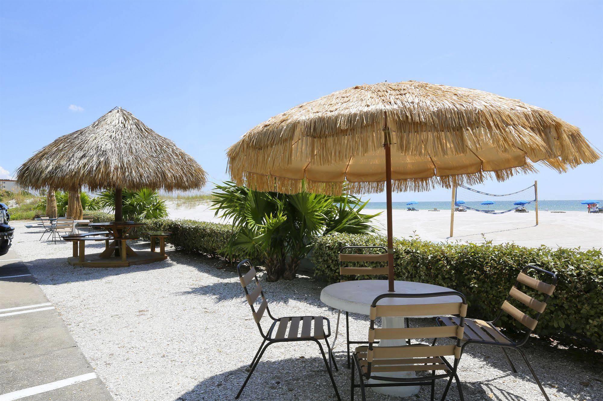 Barefoot Beach Club St. Pete Beach Εξωτερικό φωτογραφία
